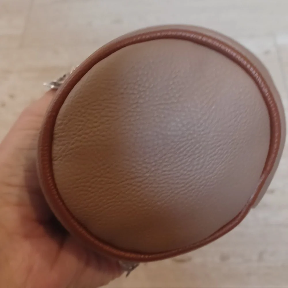 Steven by Steve Madden Zip Around Water Bottle Holder - Picture 4 of 6